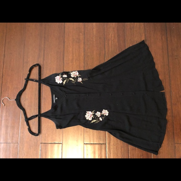 Kendal and Kylie dress - Picture 3 of 3